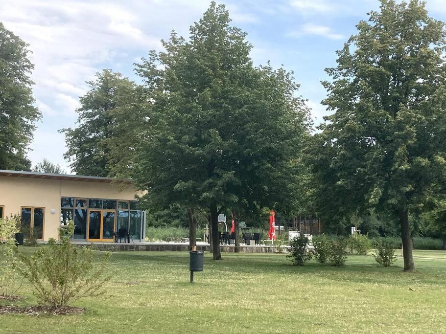 Warin Gemuetliches Holzhaus Am See מראה חיצוני תמונה